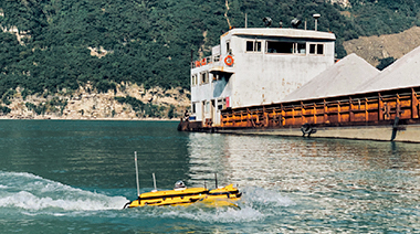 Apache4 is a USV carrying a single-beam echo sounder and supporting a variety of available ADCPs for velocity measurments