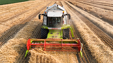 Posicionamiento de alta precisión en cualquier condición meteorológica para sistemas de dirección automática gnss de vehículos agrícolas