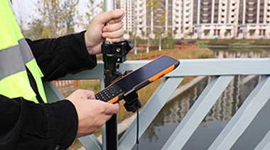 Landstar 8.1 surveying and mapping APP featuting accelerated cad rendering and smarter mapping.