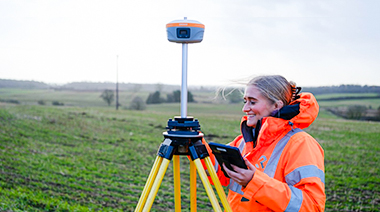 Mediciones estáticas GNSS en topografía y construcción