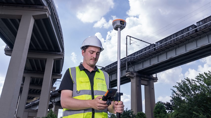 CHCNAV i85 RTK receiver featuring new updates