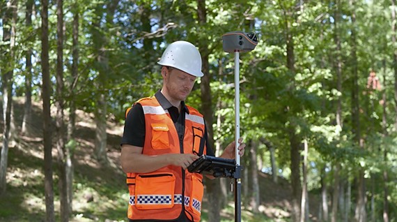 CHCNAV geospatial solutions for surveying and engineering professionals