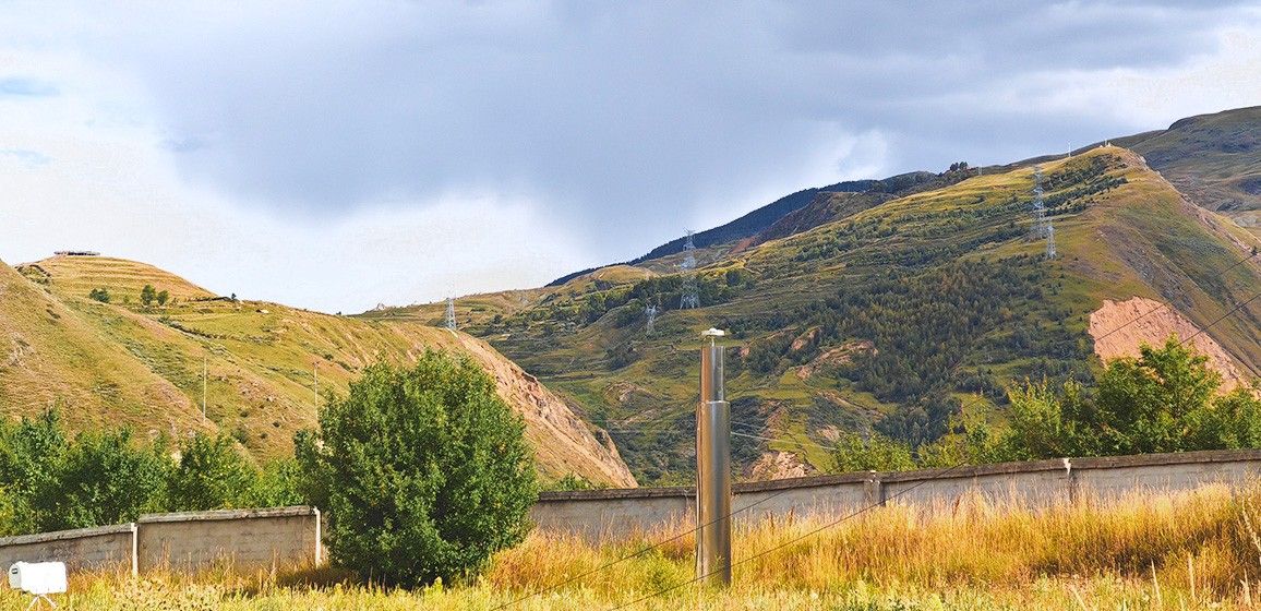 High-performance GNSS sensors for reference stations and monitoring